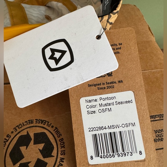 COAL Pontoon Hat - Picture 4 of 4